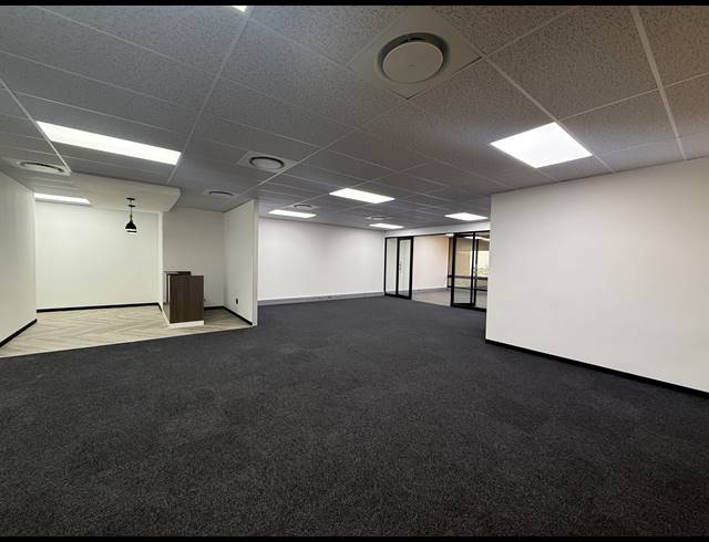 167M² OFFICE TO LET IN AUCKLAND PARK